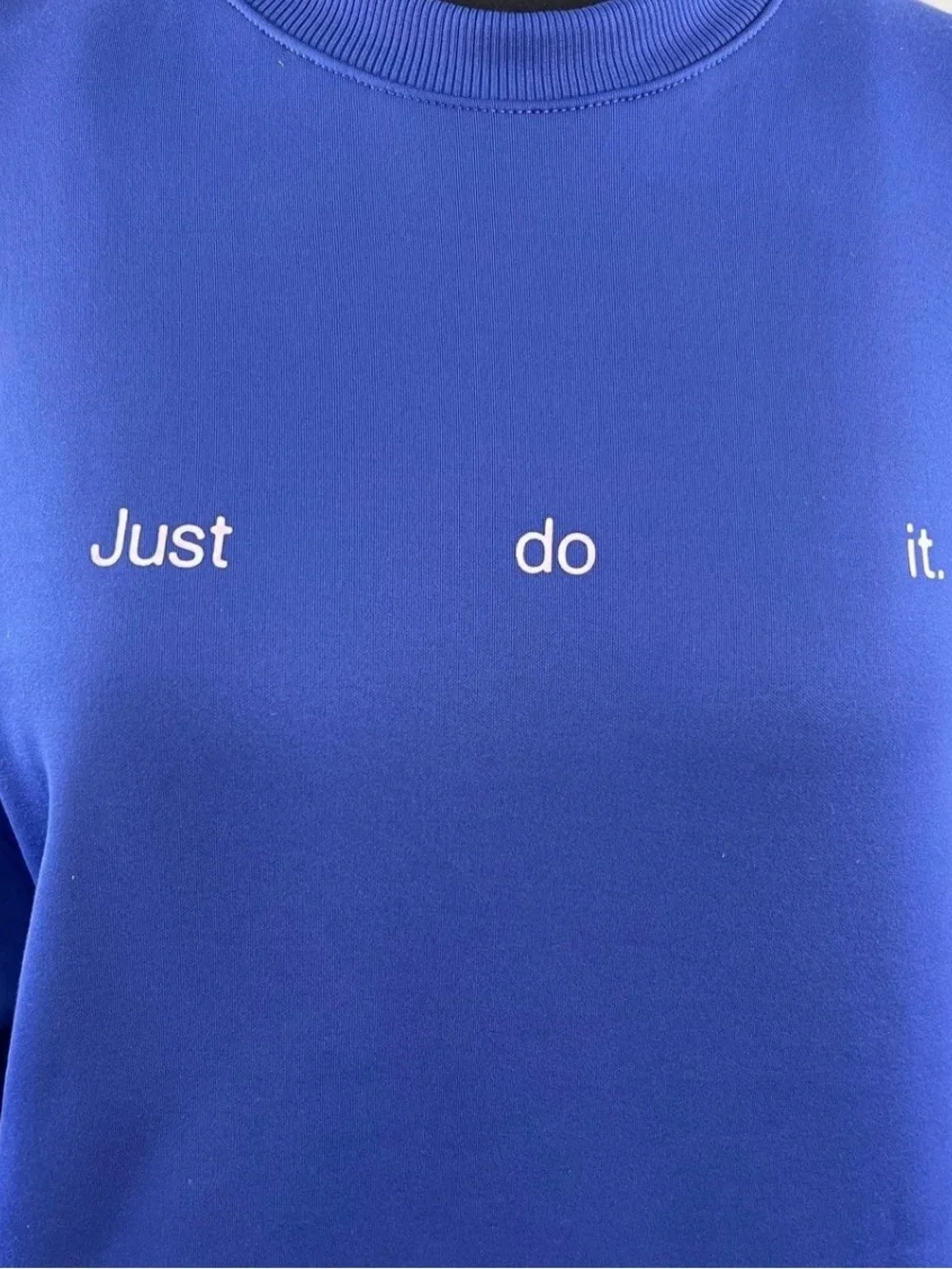 Nike Just Do It Blue Crewneck Sweatshirt Size M | Graphic Pullover Athleisure - Picture 2 of 9